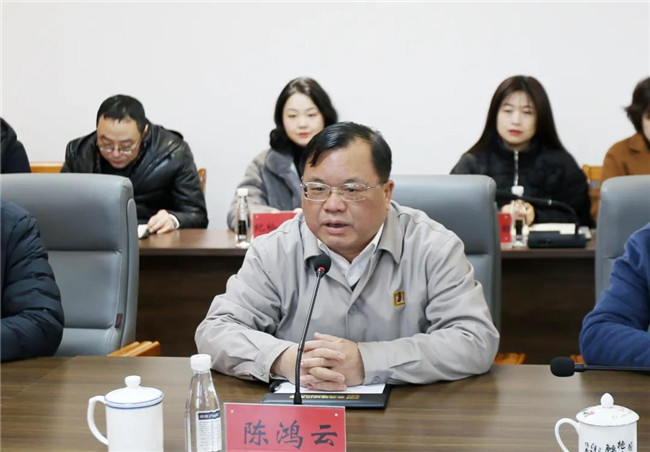 市國(guó)資委黨委書(shū)記、主任朱平生帶隊(duì)走訪慰問(wèn)城投集團(tuán)