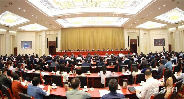 省委召開(kāi)貫徹落實(shí)中央人大工作會(huì)議精神推進(jìn)會(huì)，易煉紅提出這些要求