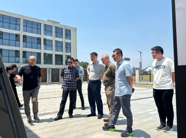 CFAC美院基地 清華大學(xué)美術(shù)學(xué)院與省數(shù)文集團、市城投集團強強聯(lián)手共繪文化創(chuàng)新新篇章